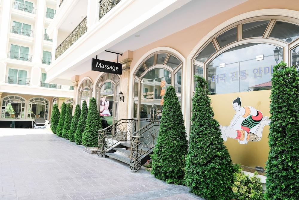 Hotel Lk Celestite Pattaya