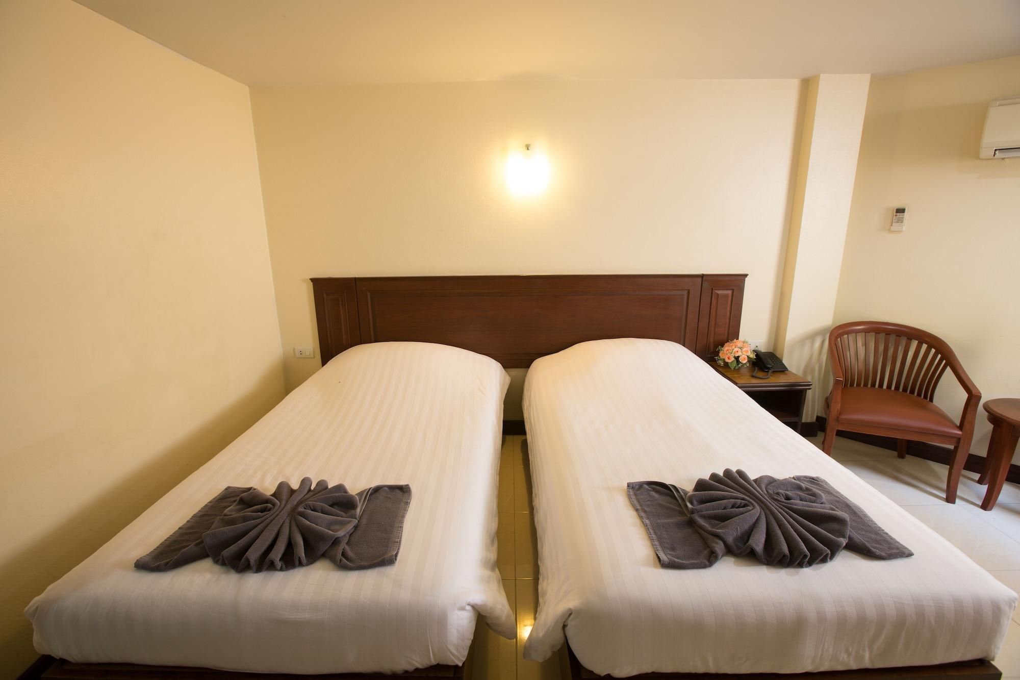 Twin Palms Pattaya, Sha Extra Certified Hotel 3*