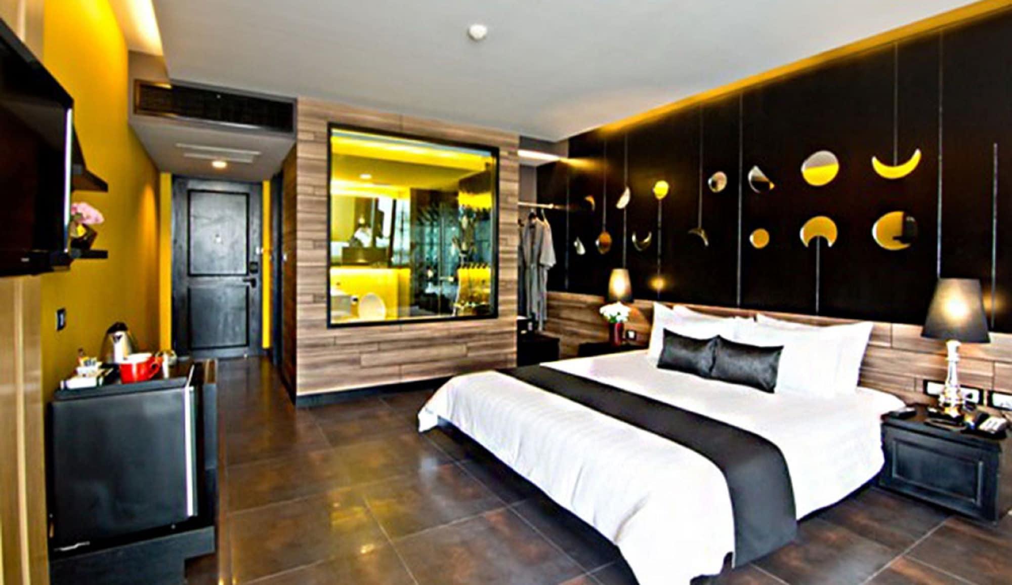 Hotel Tsix5 Quarter Pattaya