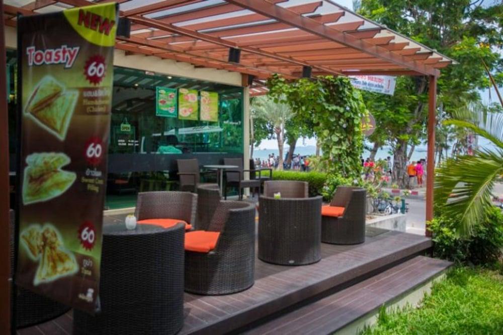 Twin Palms Pattaya, Sha Extra Certified 3* Pattaya