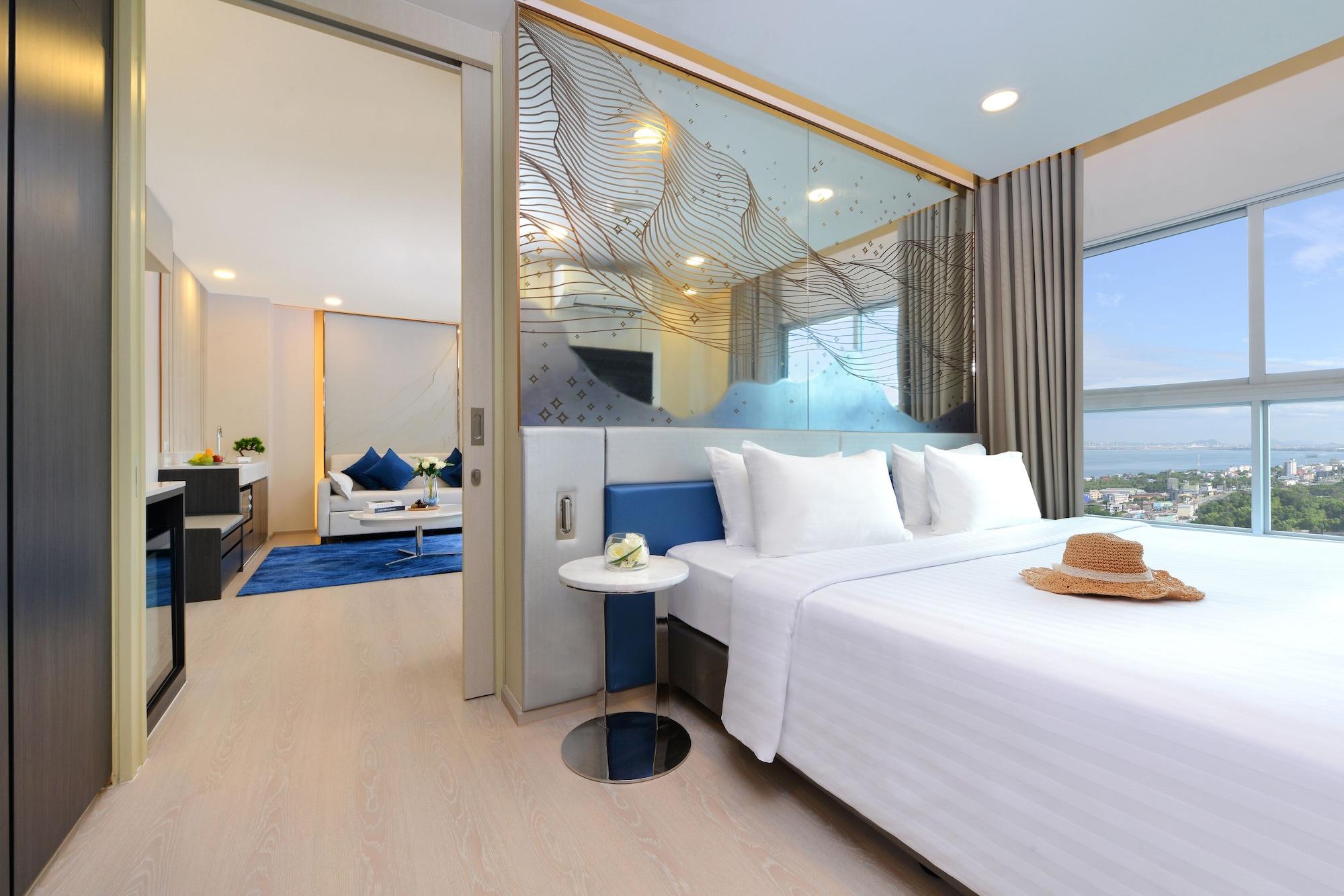 Hotel Centre Point Prime 5*