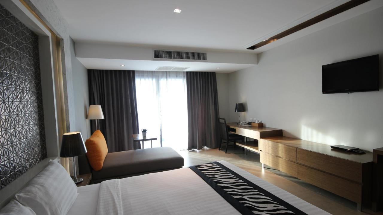 Season Five 4* Pattaya