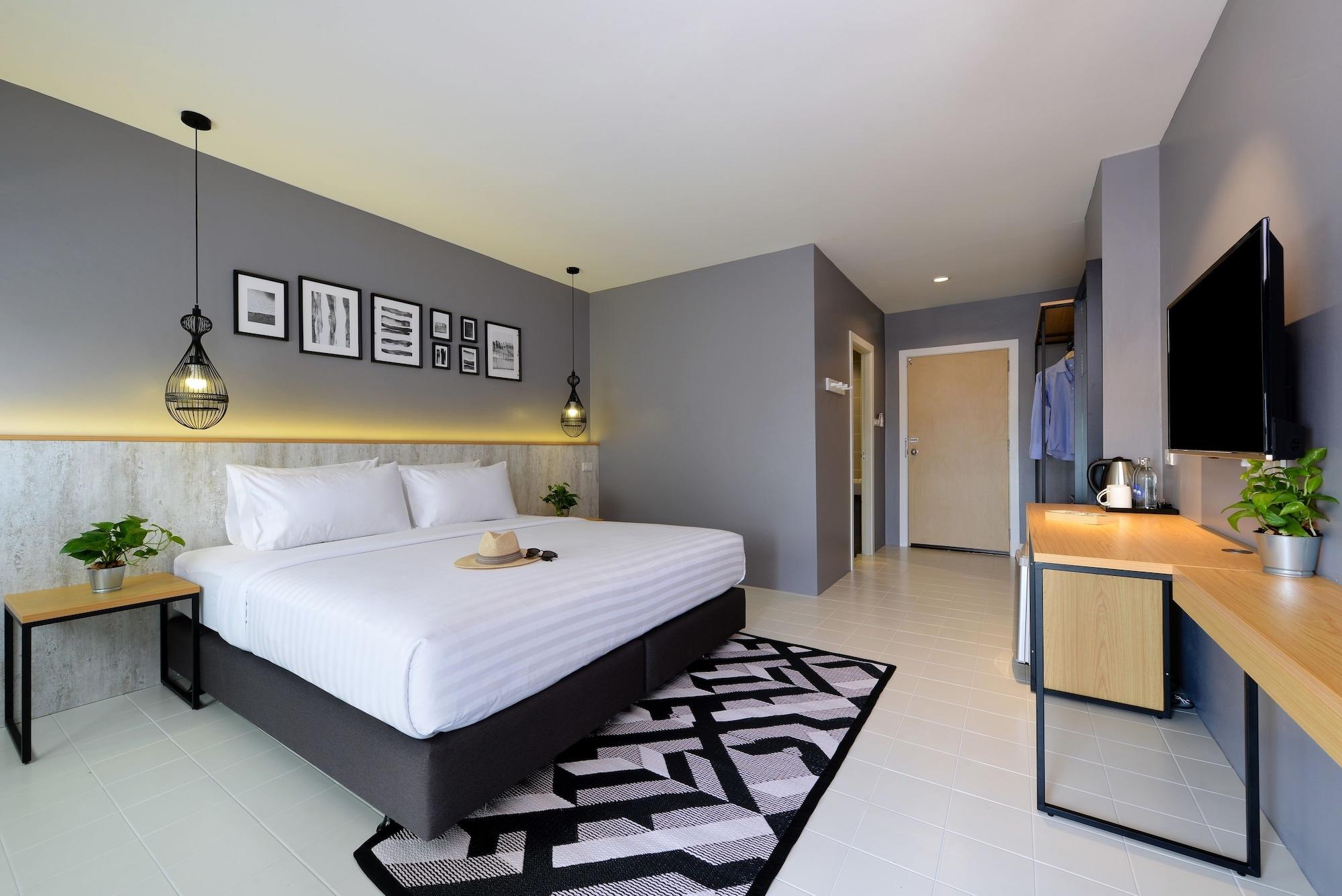 Hotel Ruenthip Pattaya 4*