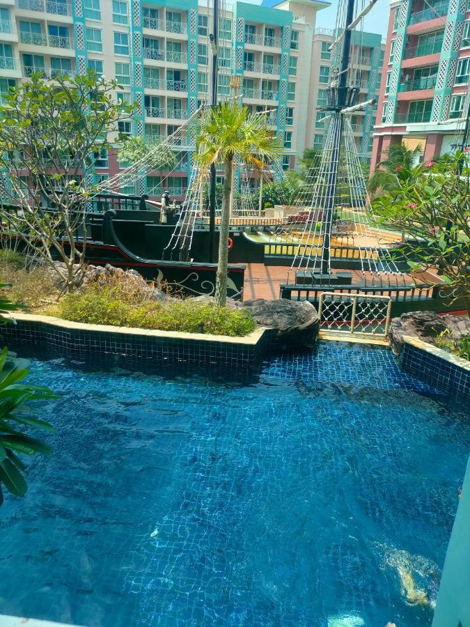 Grande Caribbean By Suneeya Pattaya