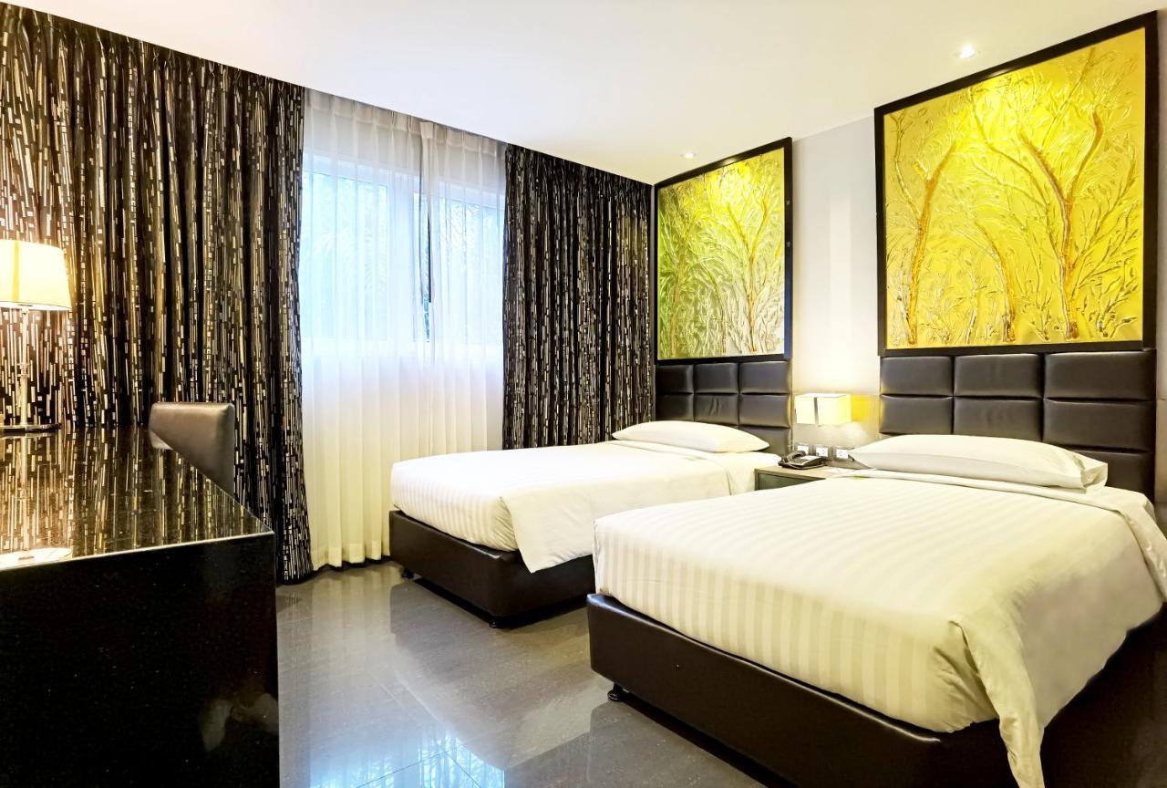 Nova Express 4*