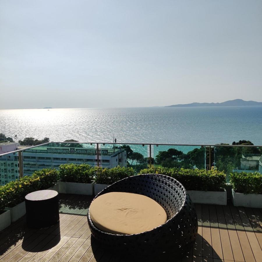 Apartment One Tower Seaview 64