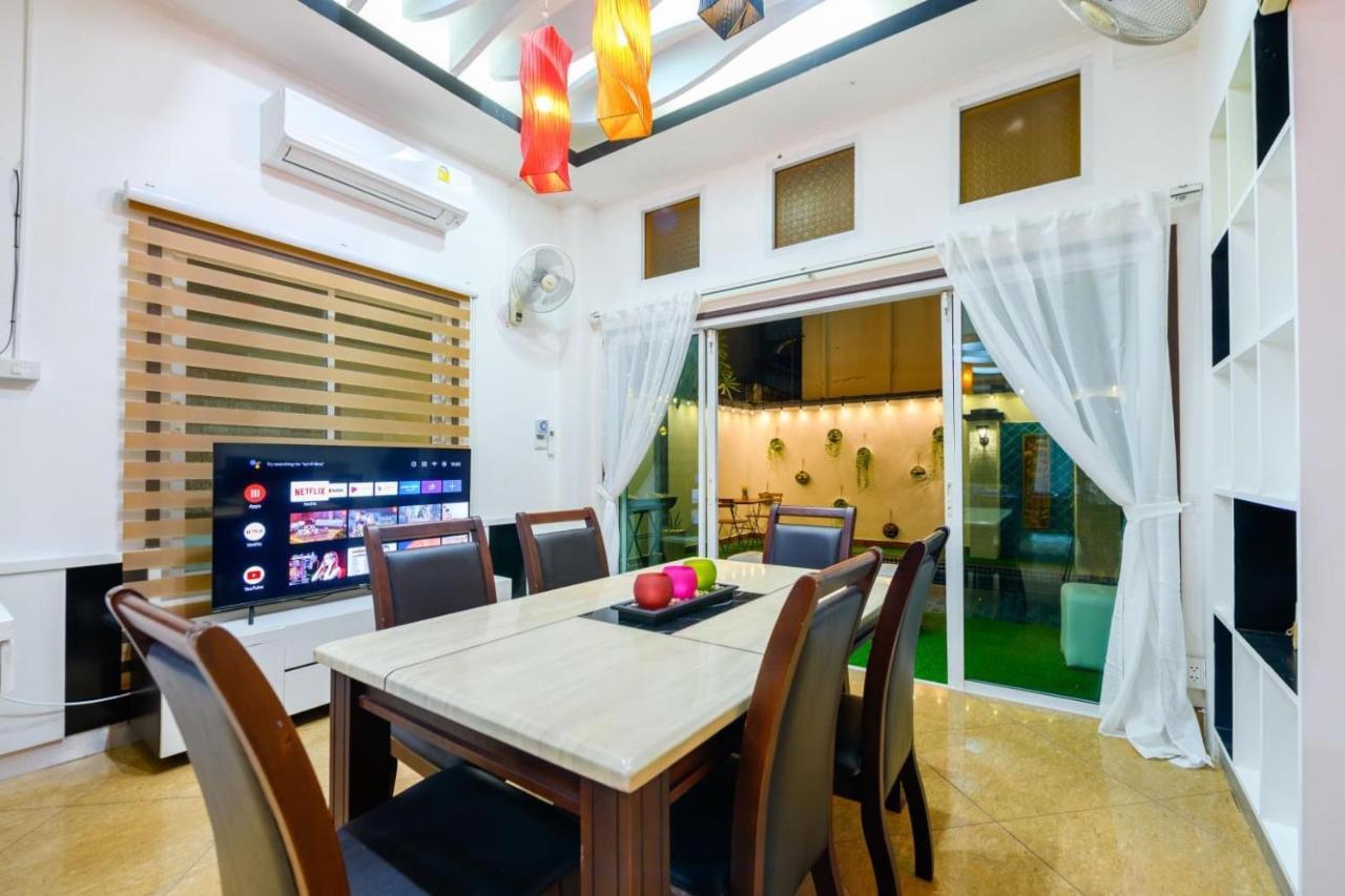 Private Swimmingpool Townhome With 4 Bed/4bath Ferienhaus