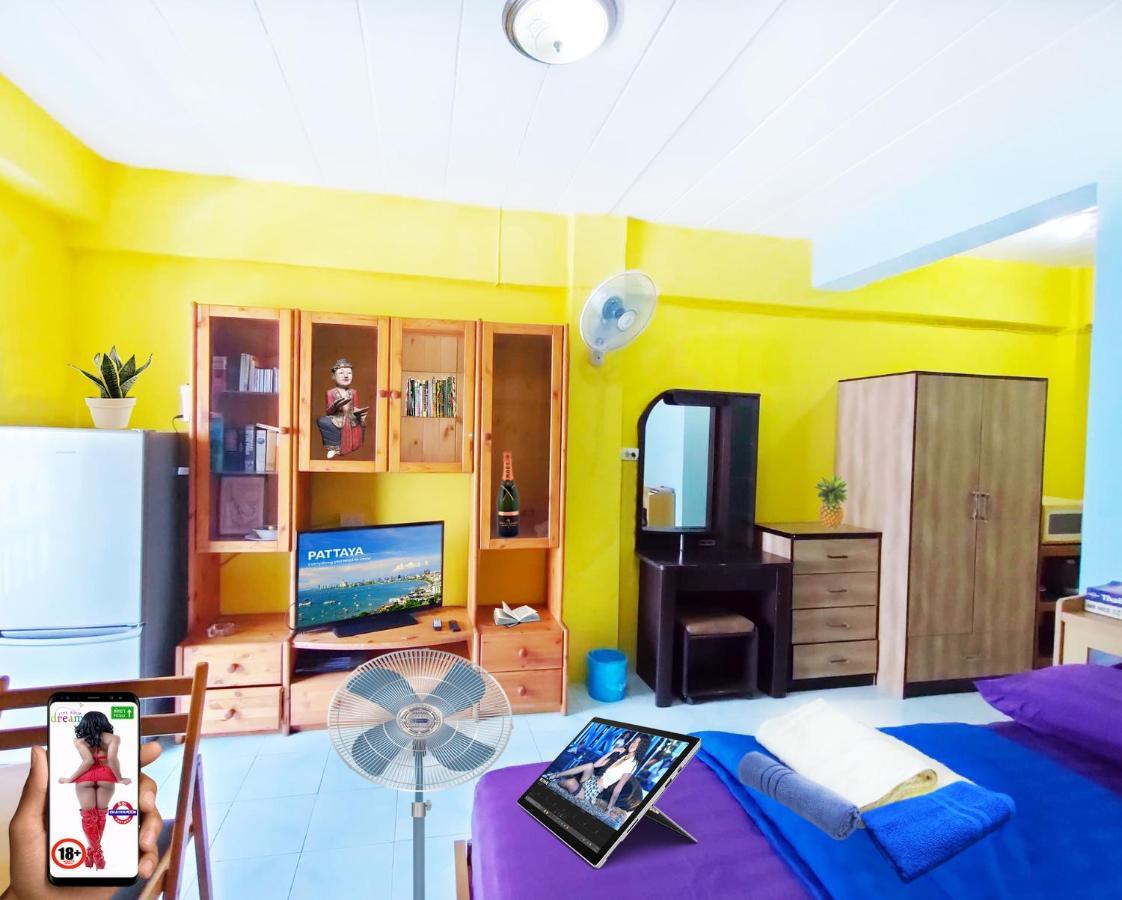 Canterbury Tales Apartment