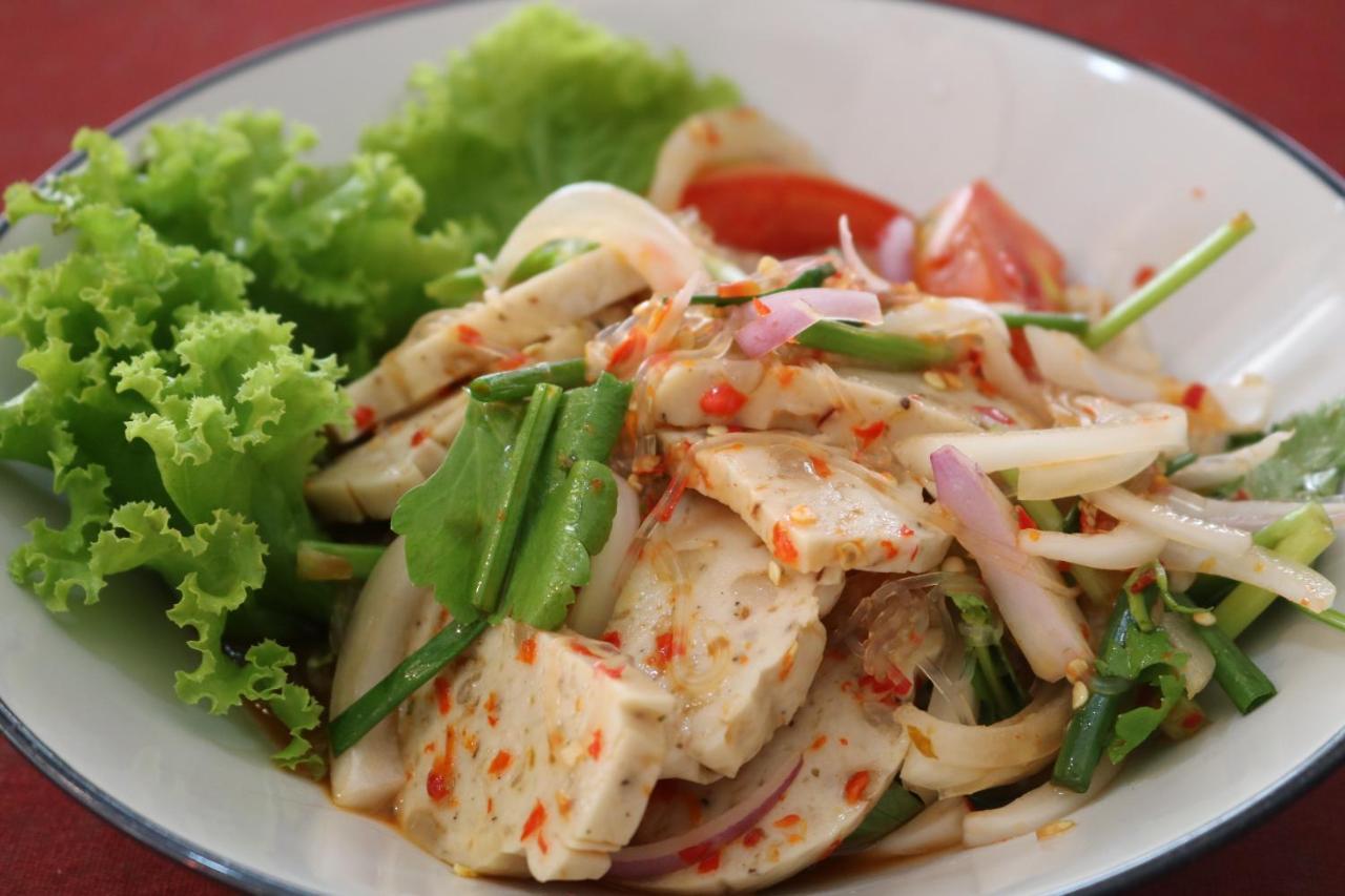 Rumah tetamu Hideaway And Bar Pattaya