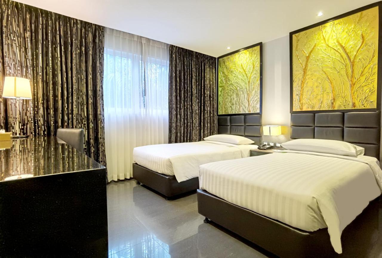 Nova Express Hotel 4*