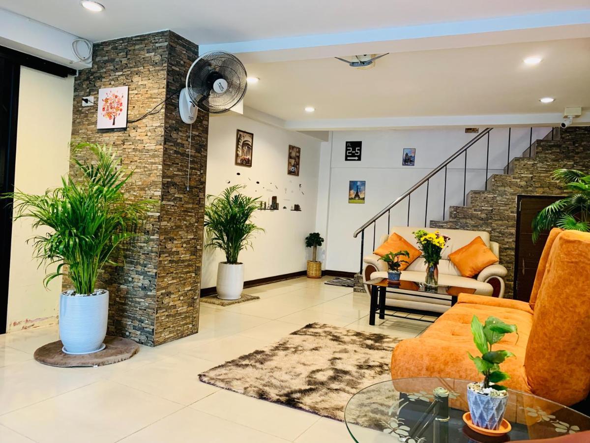 J P Boutique Hotel 3*