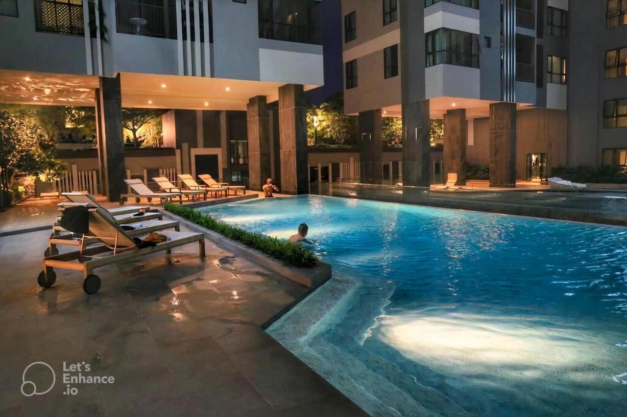 The Base Pattaya