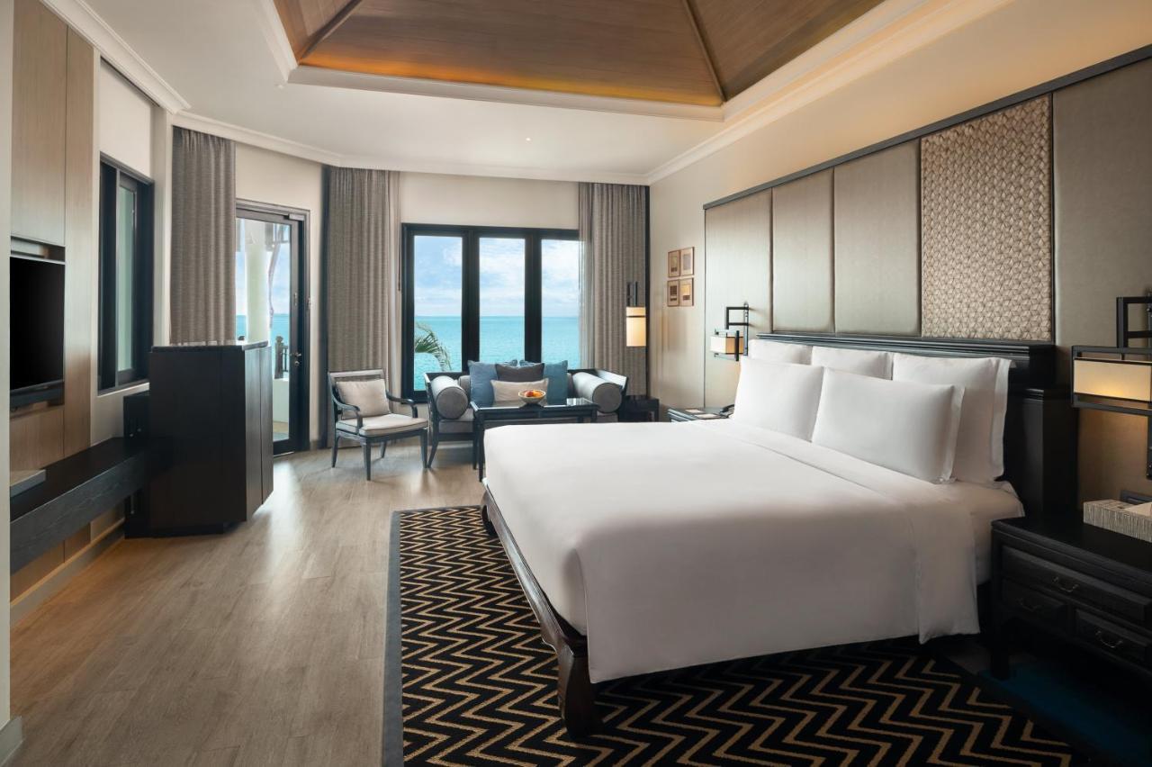 Intercontinental By Ihg 5*
