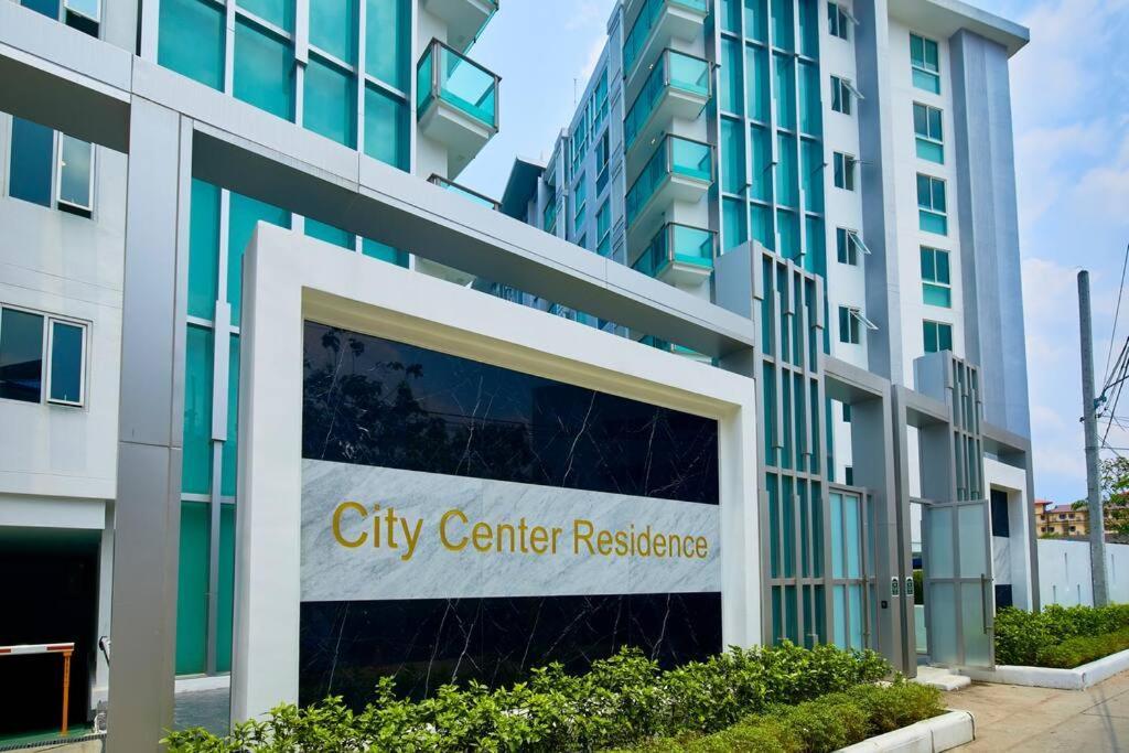 Center By Tech Apartment *