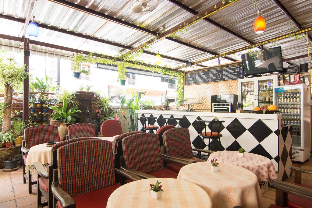 Gasthof Happys Pattaya