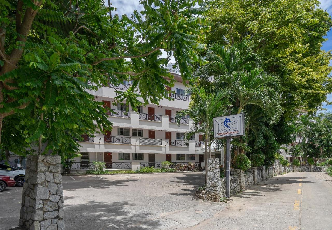Sawasdee Place 3*