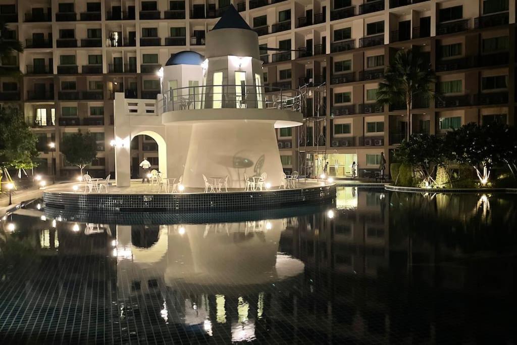 Exclusive Arcadia - Amazing Pools & Gardens, Gym, Sauna, Waterfalls, Jacuzzi, Fast Internet * Pattaya