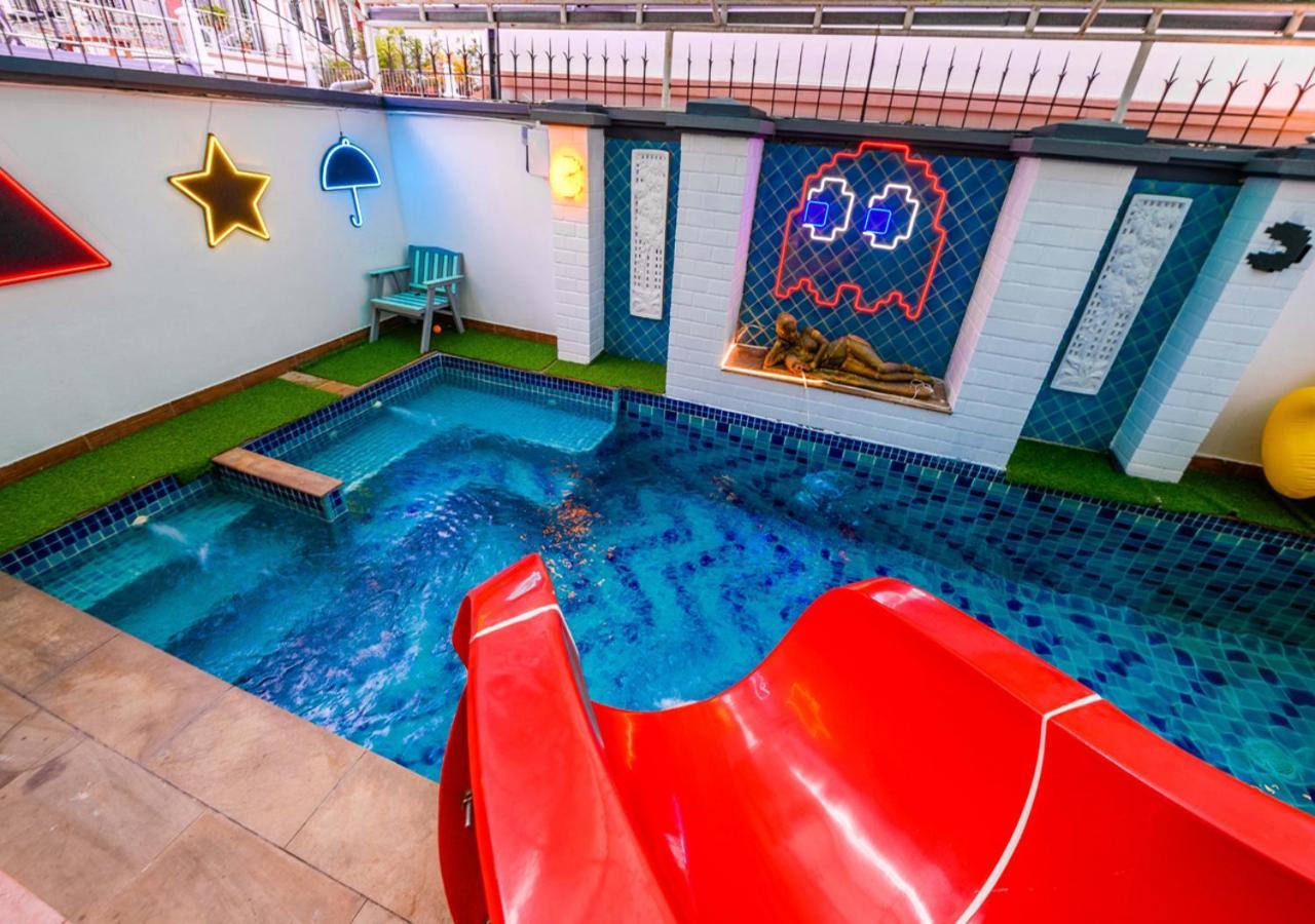 Game Over Pool 4b Walking Street 2 Km Holiday home *