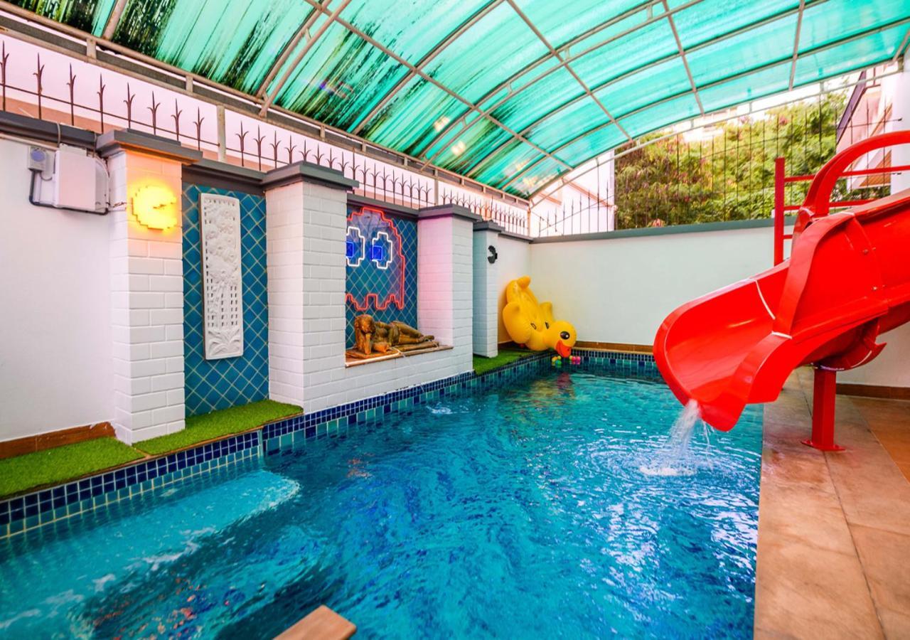Game Over Pool 4b Walking Street 2 Km Holiday home Pattaya