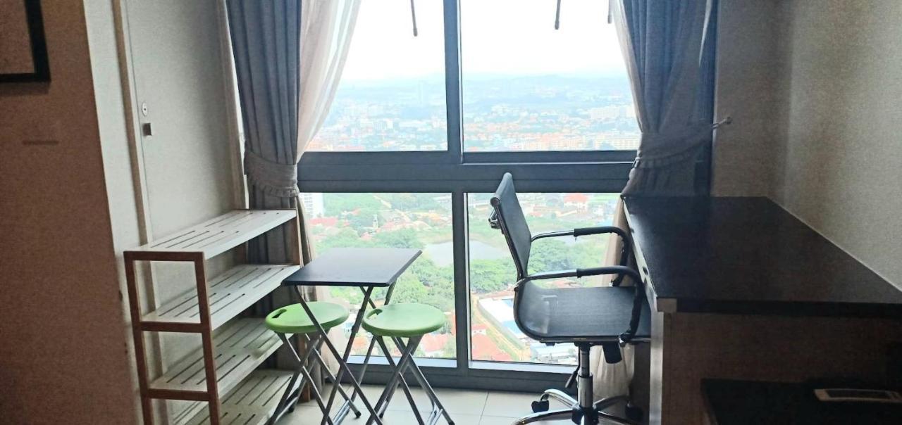33 Rd Floor View Seaview *