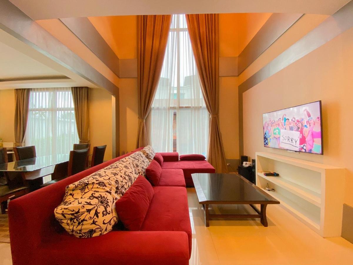 Twenty Two Pool Villa