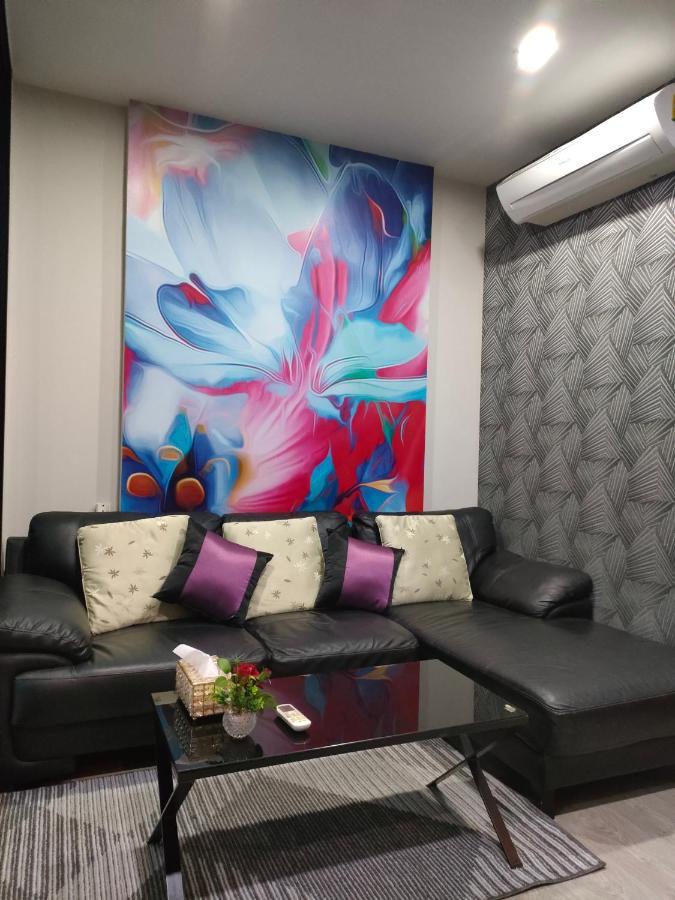 Apartment The Base At Pattaya