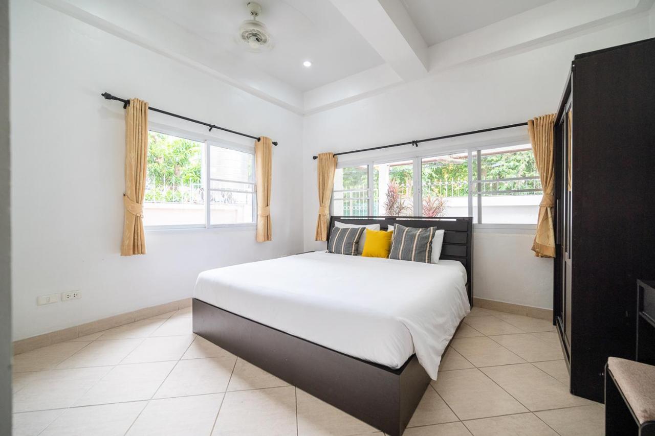 Wongamart Pool Villa Pattaya