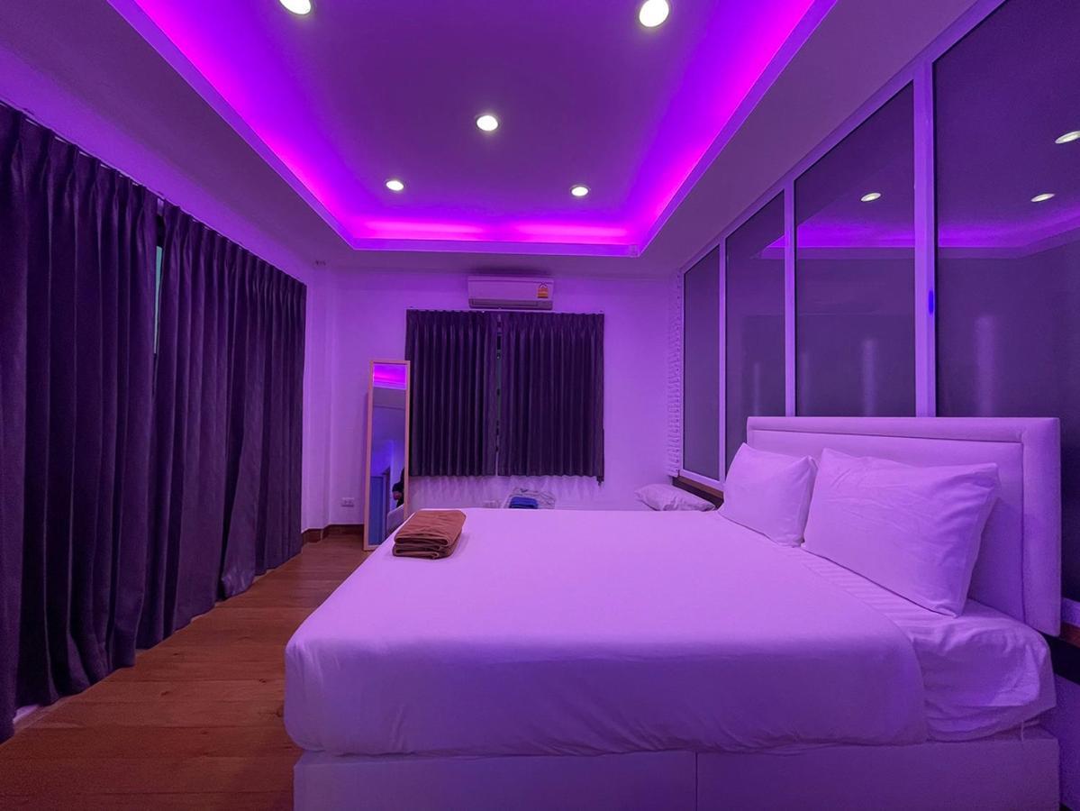 Holiday home Game Over Pool 4b Walking Street 2 Km