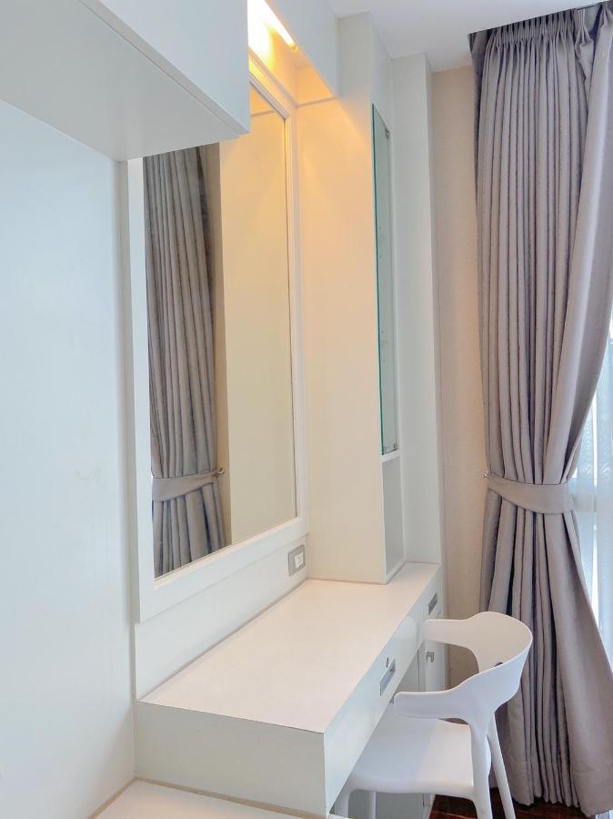Villa Twenty Two Pool Pattaya