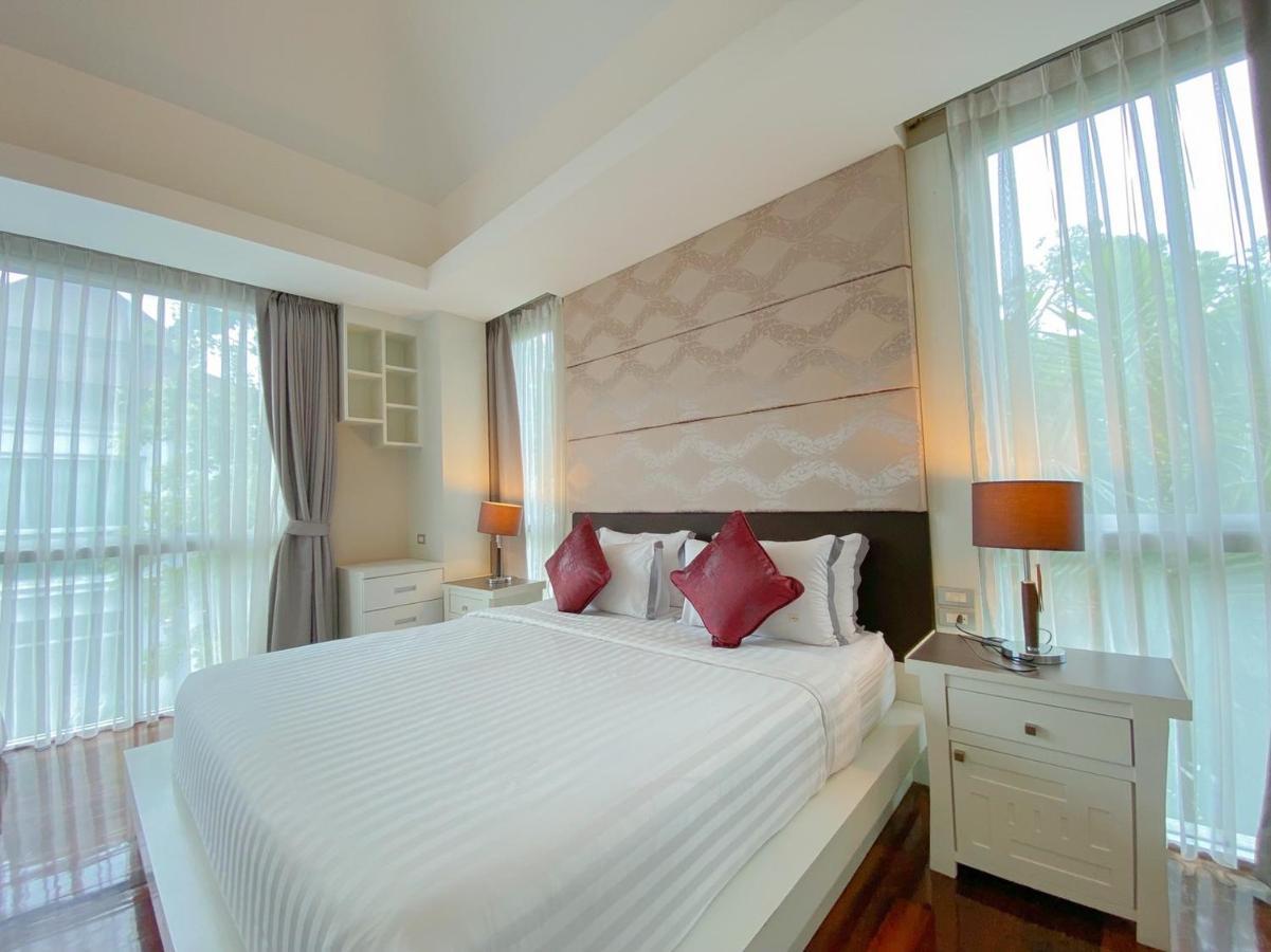 Twenty Two Pool * Pattaya