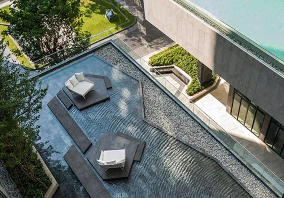 The Base Center Of Rooftop Swimming Pool *
