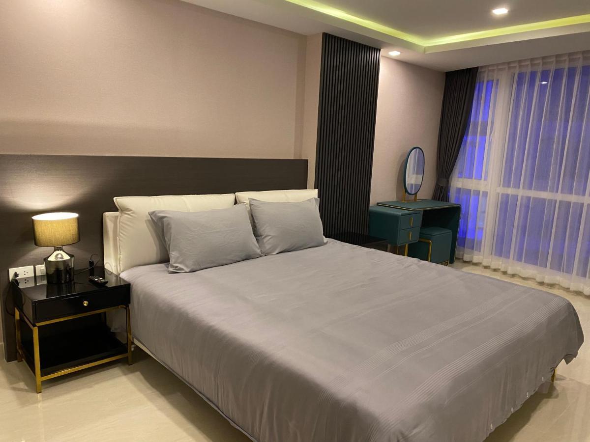Grand Avenue By Bormon Apartment *