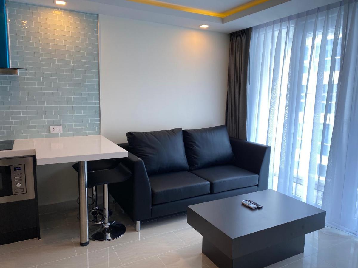 Grand Avenue By Bormon Apartment *