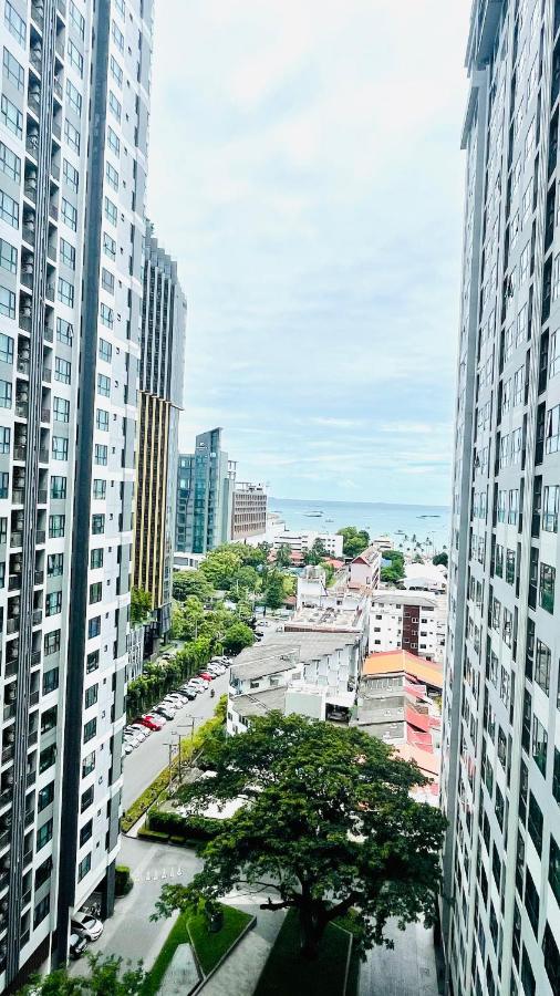 Apartment The Base 2 Bed 2 Bath By Pupu Pattaya
