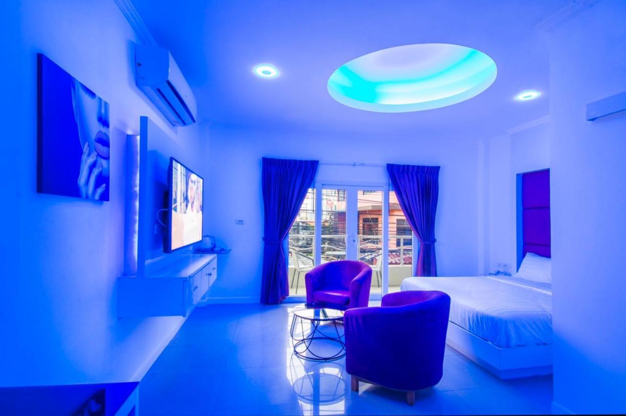 Titanic Residence-5 Minutes Walk To Walking Street Hotel 2*