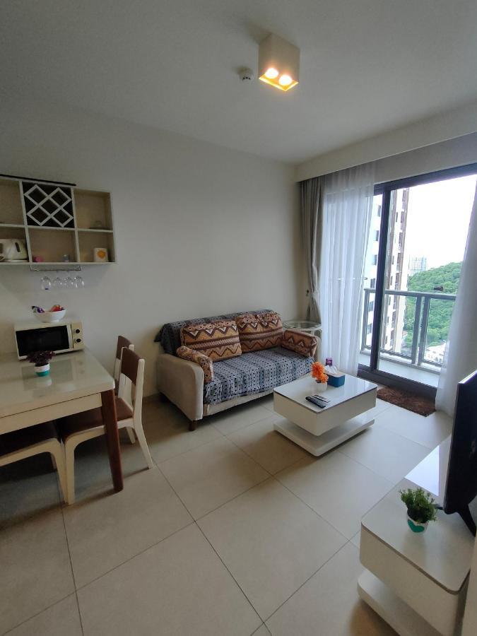 Unixx Seaview Apartment Pattaya