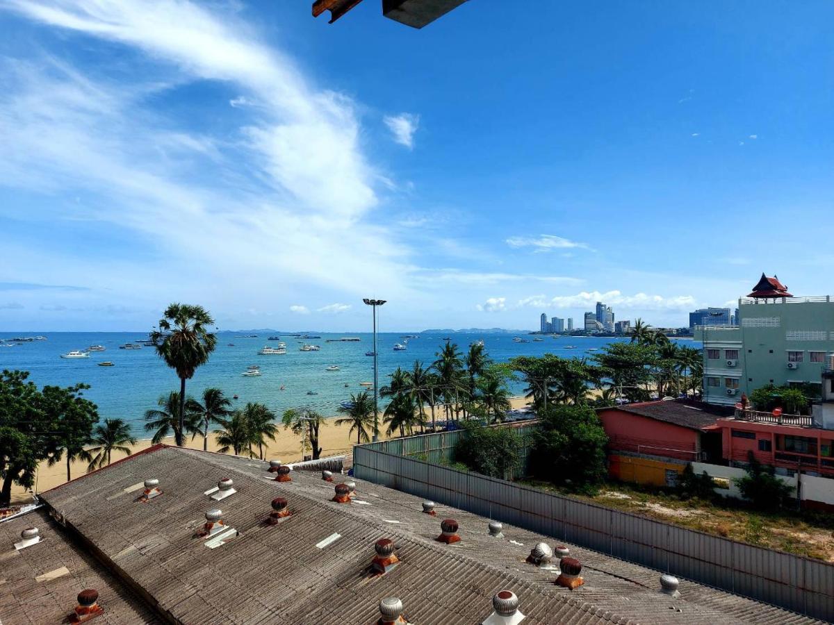Orca And Bar Homestay Pattaya