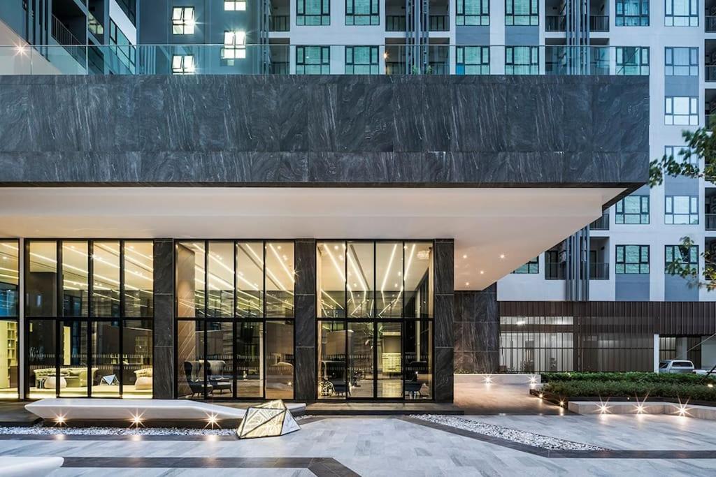S泰国芭提雅thebase无边泳池公寓 市中心 临近大海 Apartment Pattaya
