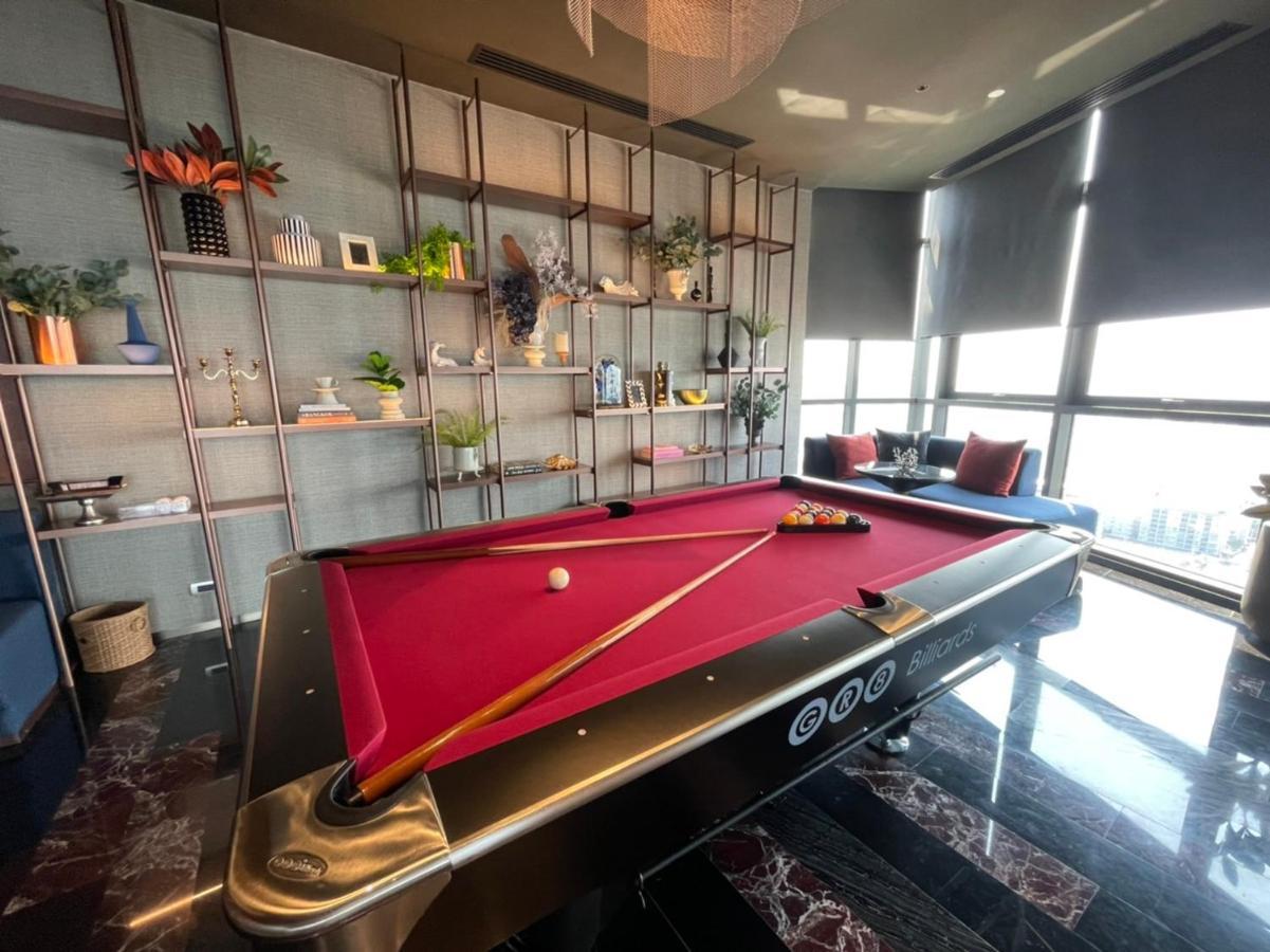 Edge หรูใจกลางเมืองพัทยา Apartment *