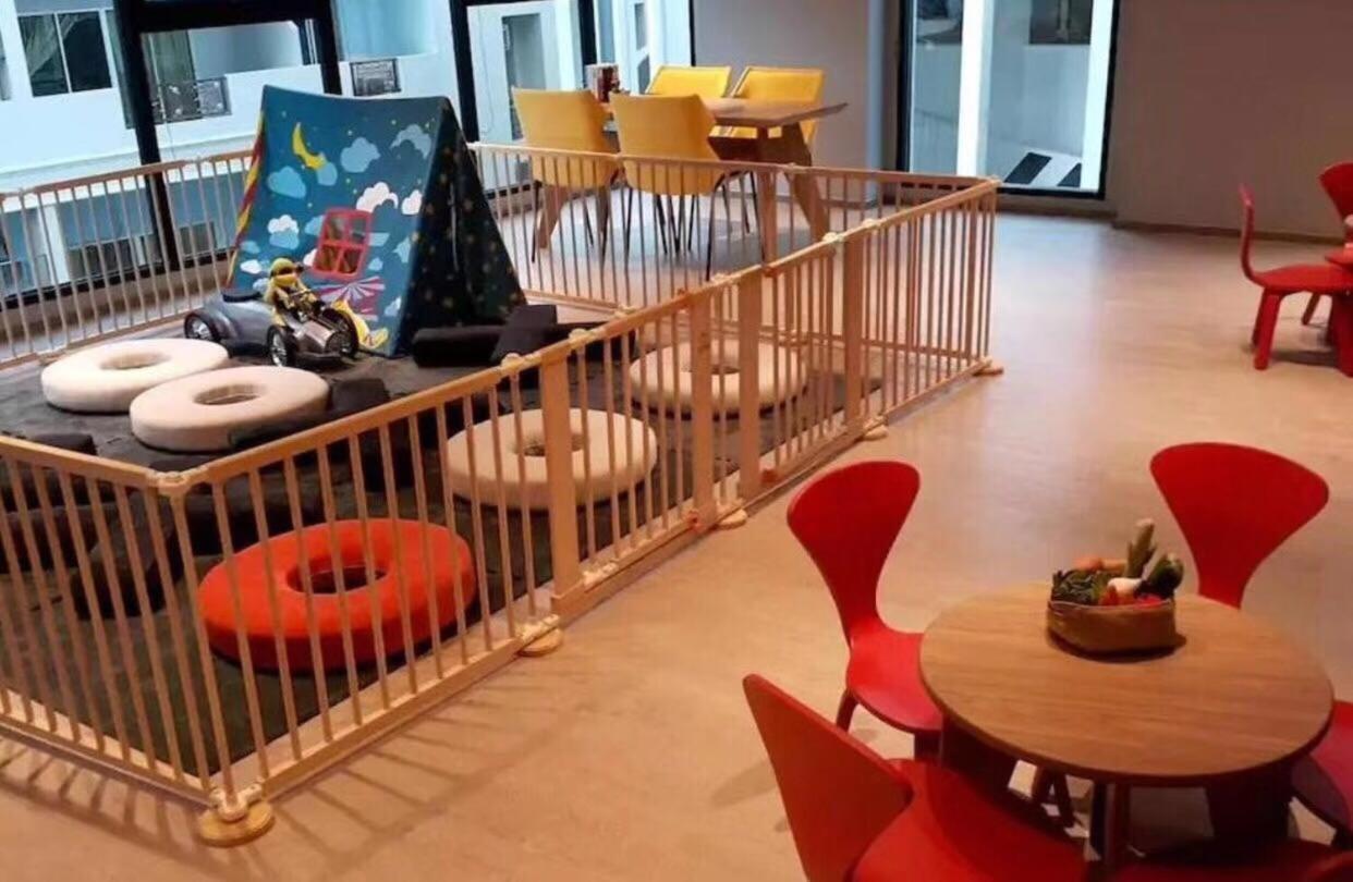 S泰国芭提雅thebase无边泳池公寓 市中心 临近大海 Apartment *