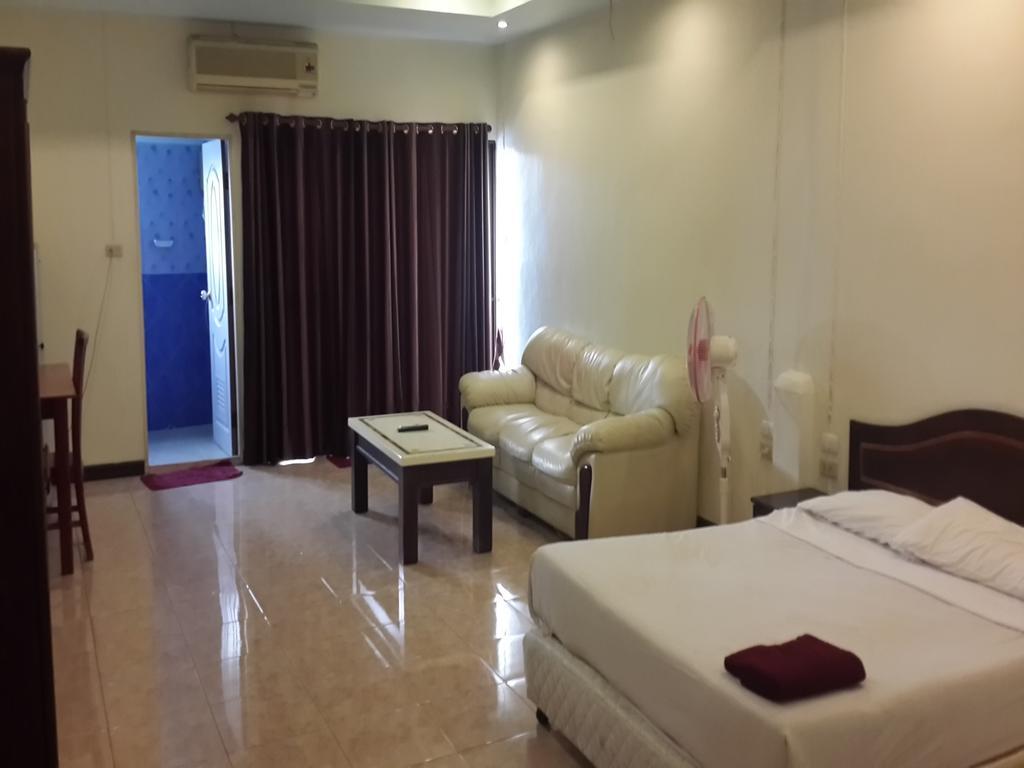 Inn Parinya's 2*