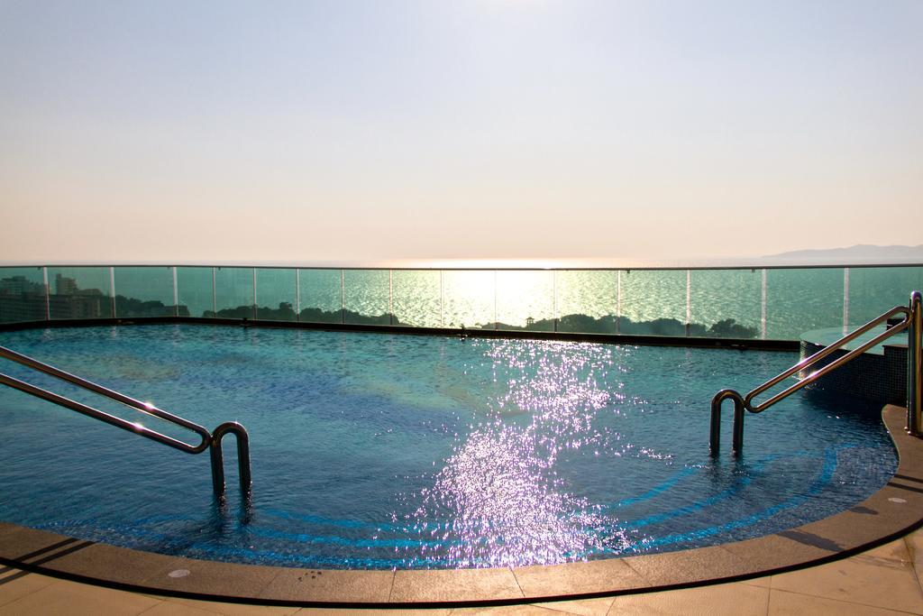 Sea View Luxury Apartamento *