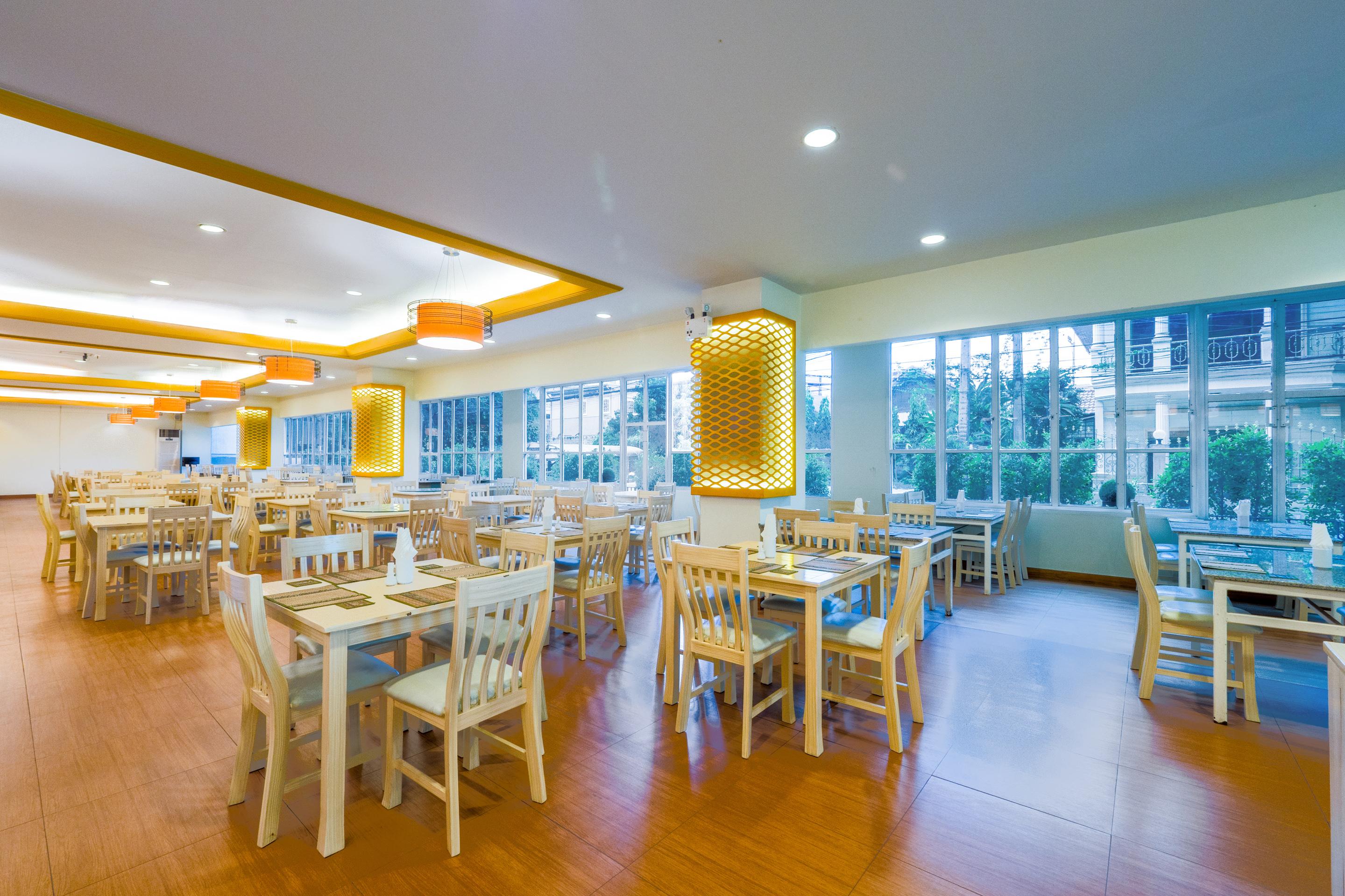 Hotel Curve Boutique