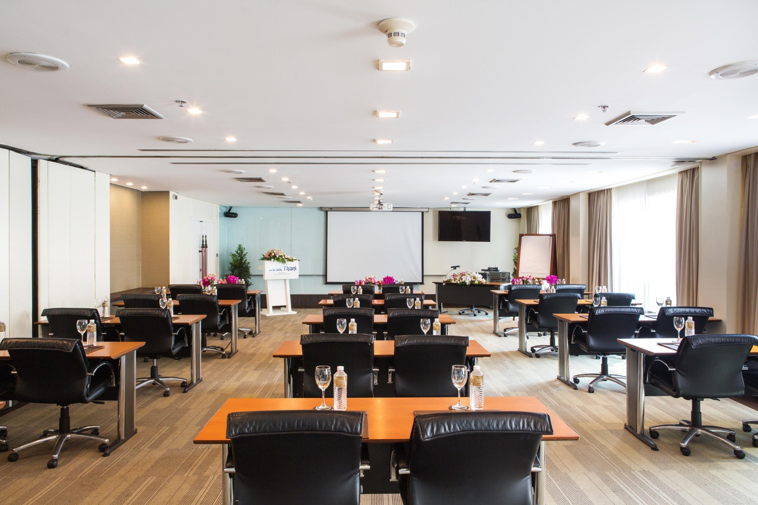 Dusit Thani Pattaya