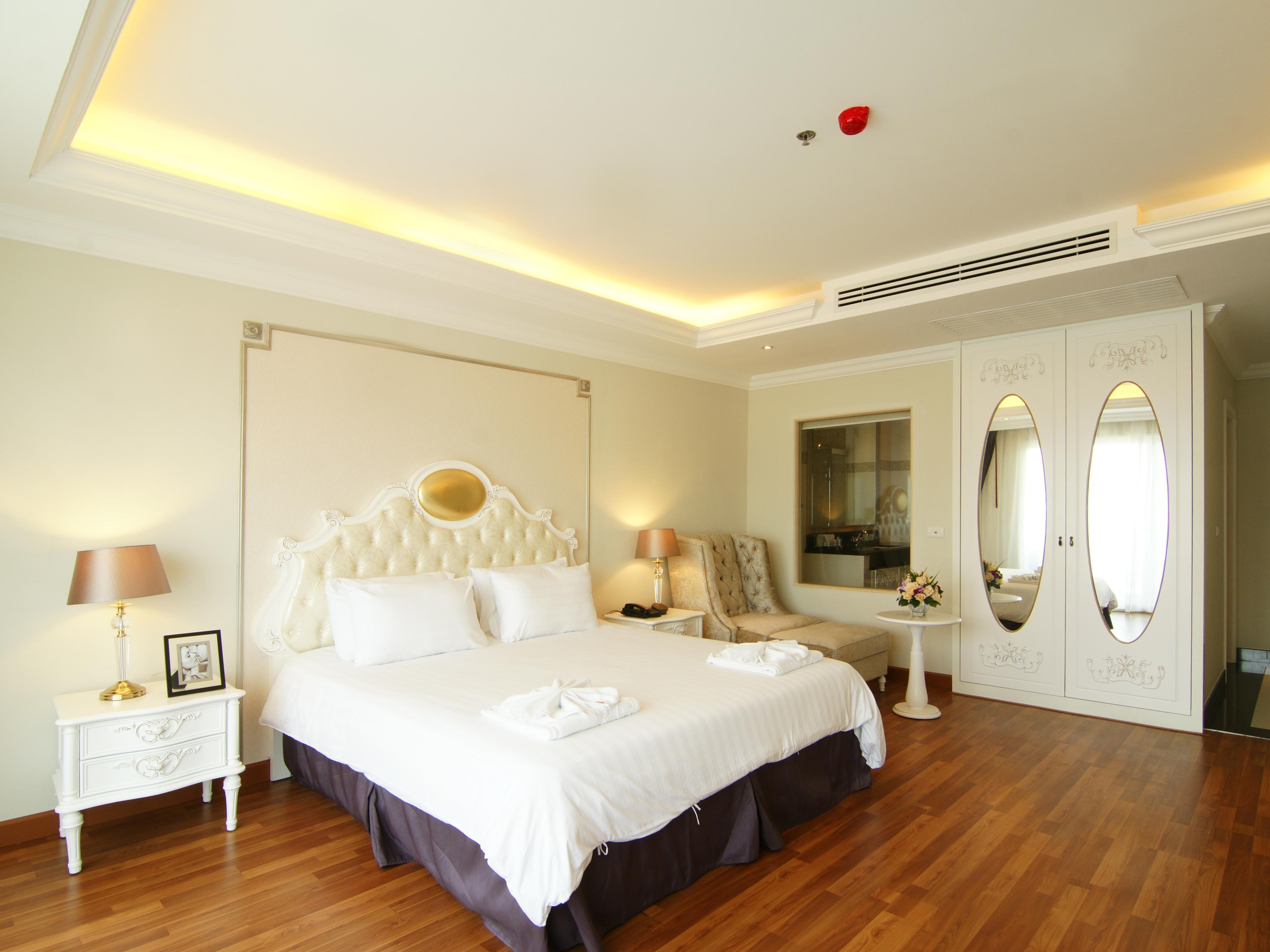 Hotel Lk Miracle - Sha Extra Pattaya