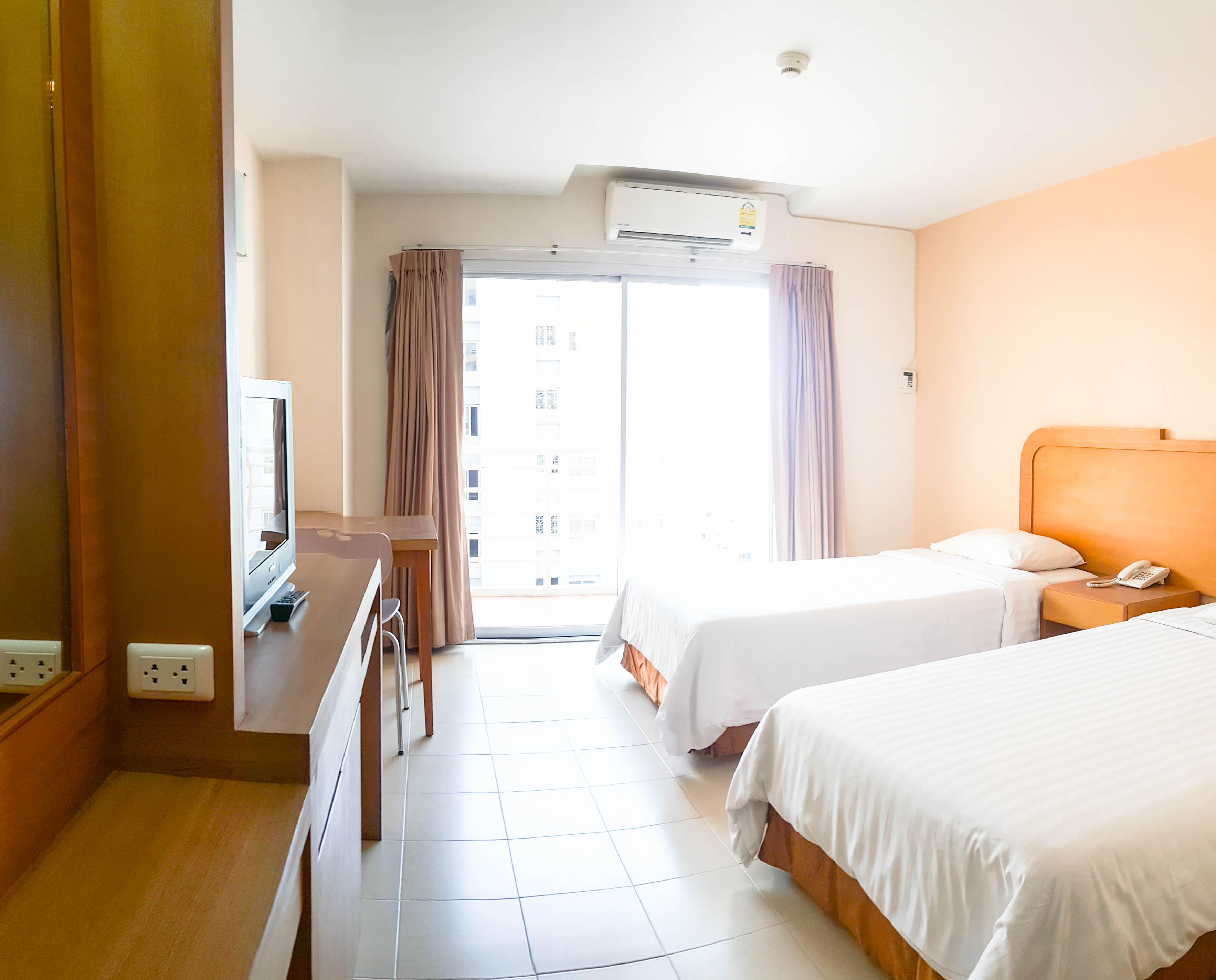 Eastiny Plaza 3*