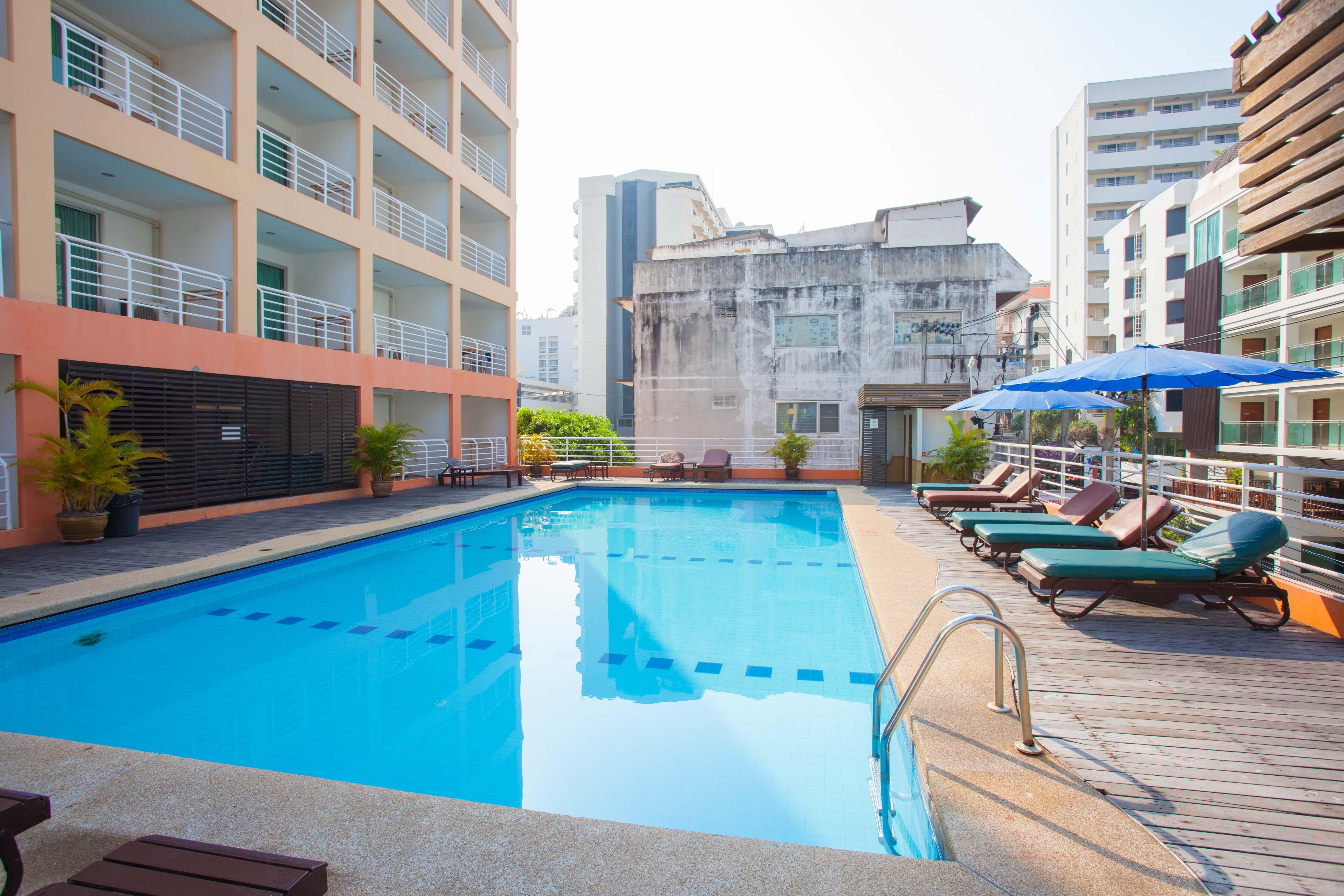 Eastiny Plaza Hotel
