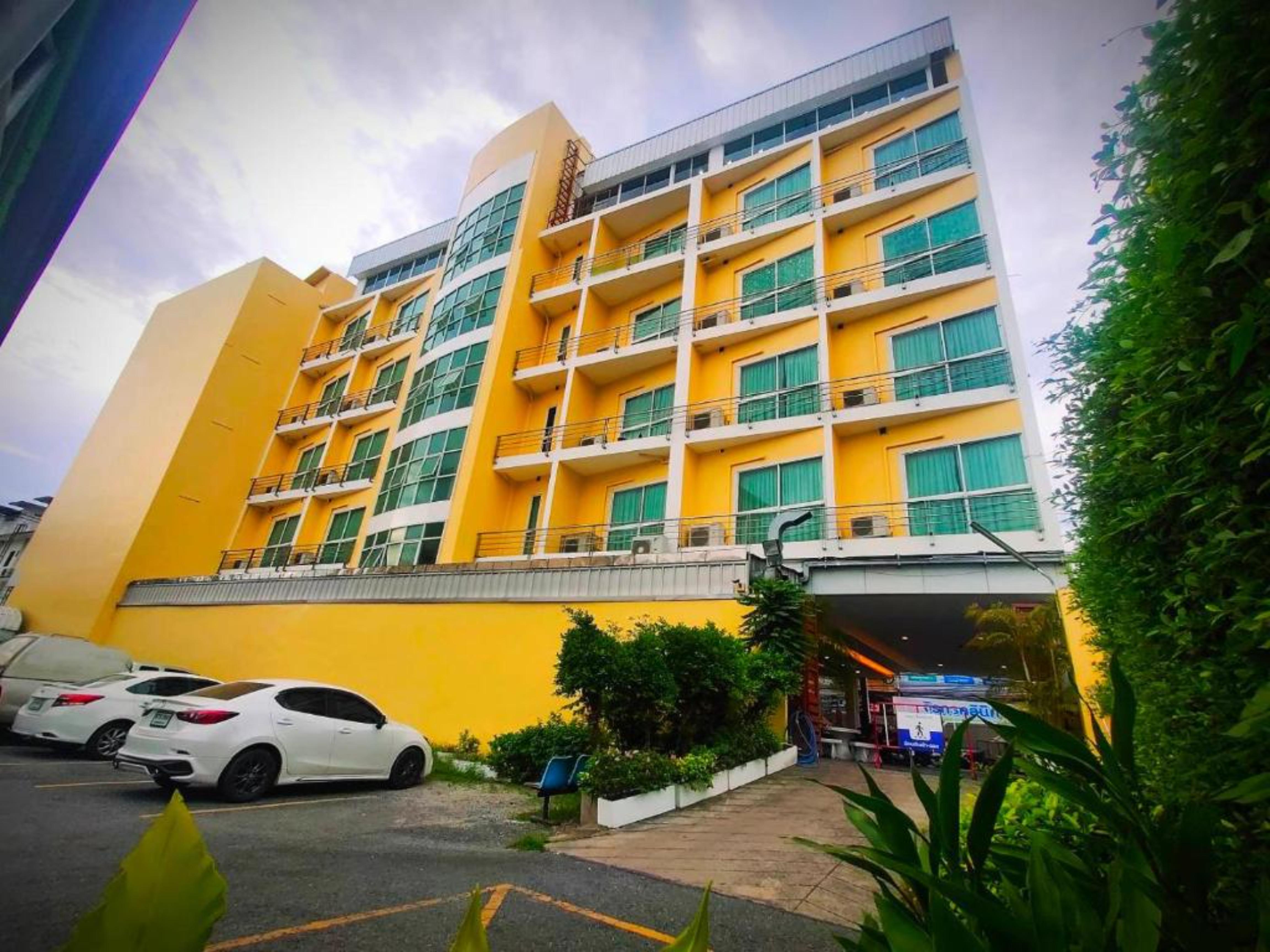 Hotel The Icon Place 1 @ 3*