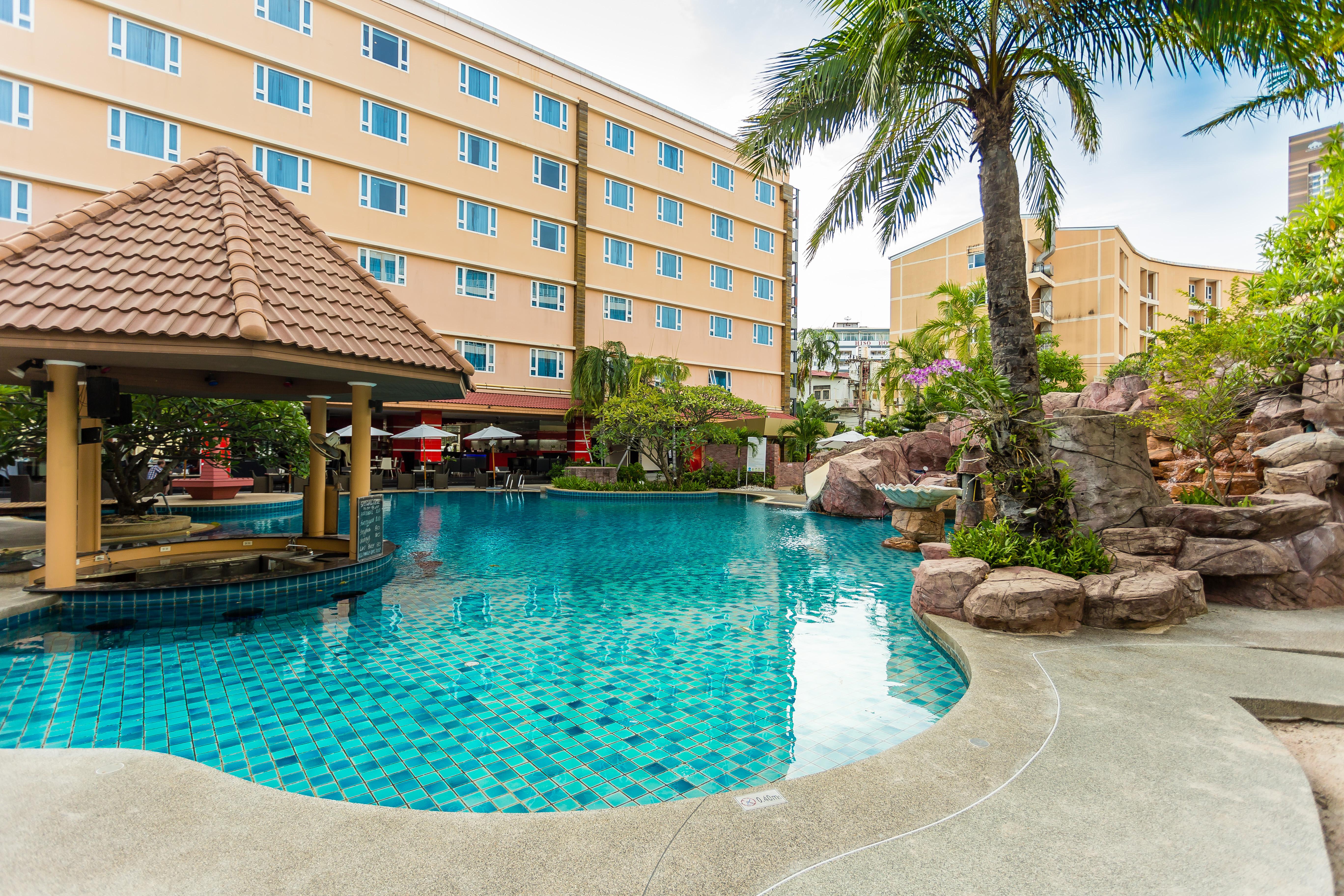 Nova Platinum Hotel 4*