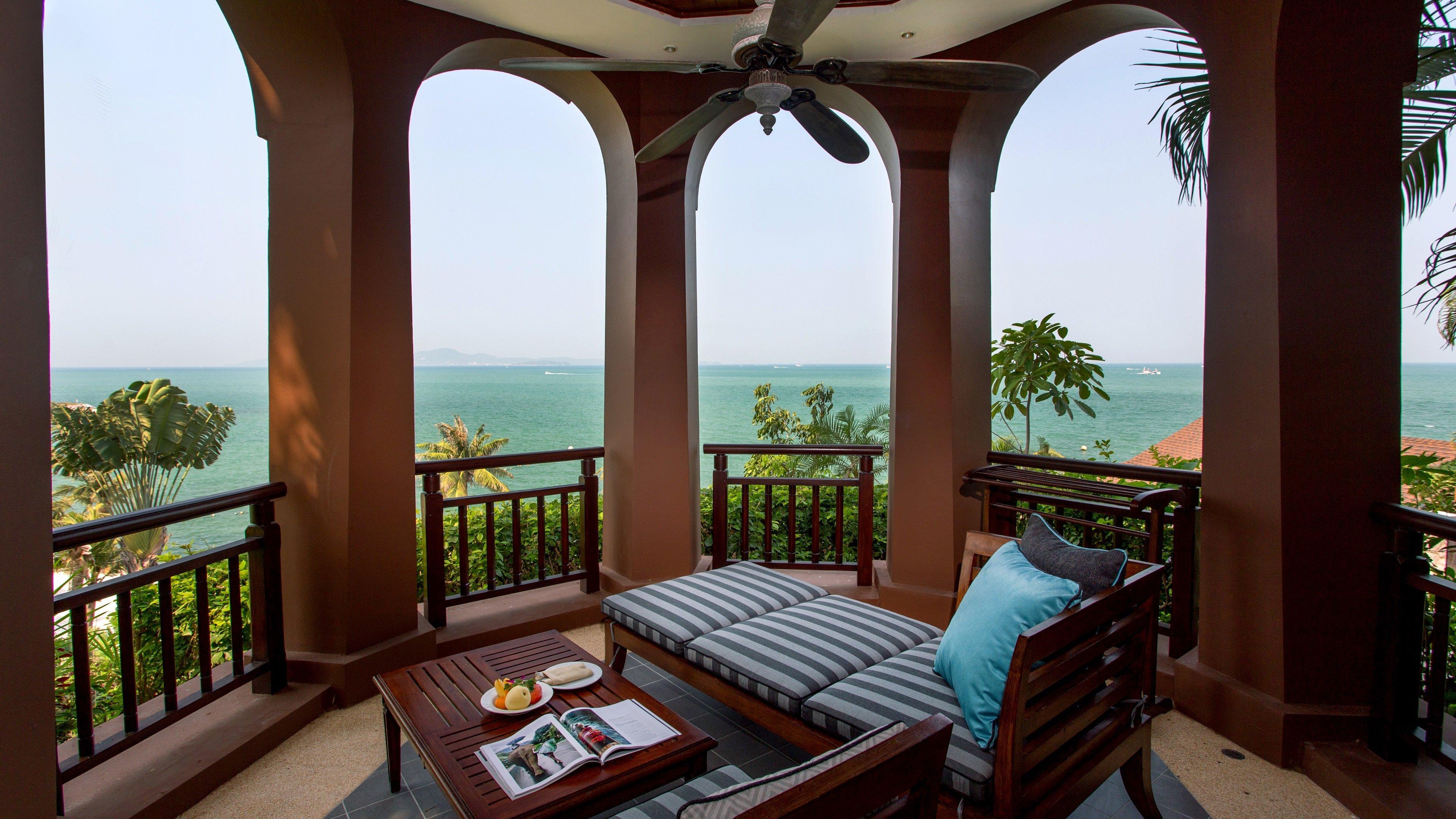Intercontinental By Ihg 5*